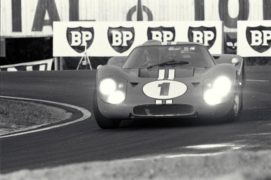  Ford GT40 (Mk IV) 1967 года  (фото 43 из 81)
